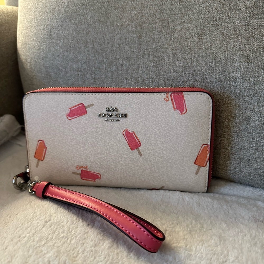Coach wristlet. Great clutch Popsicles are adorable. Summer is here !!  🛍️